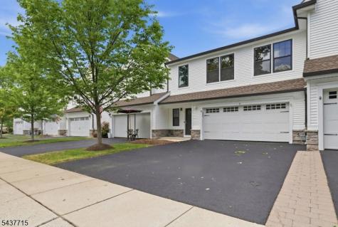9 Coneflower Court Allamuchy NJ 07840