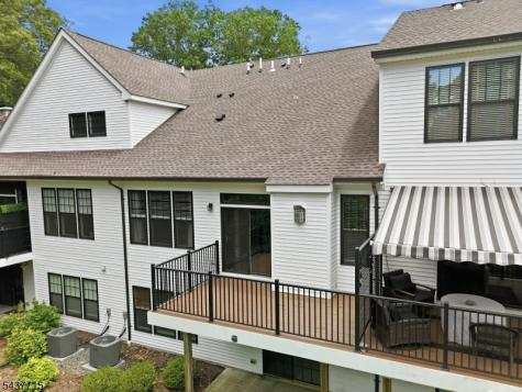 9 Coneflower Court Allamuchy NJ 07840