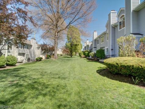 28 Helton Terrace Montville NJ 07045