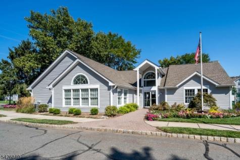 28 Helton Terrace Montville NJ 07045