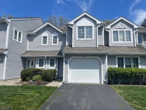 28 Helton Terrace Montville NJ 07045