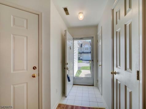 28 Helton Terrace Montville NJ 07045