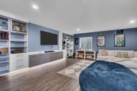 18 Blazingstar Way Allamuchy NJ 07840