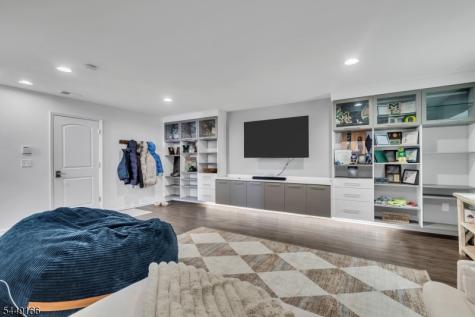 18 Blazingstar Way Allamuchy NJ 07840