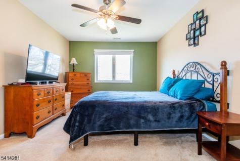 82 Sunrise Drive Hanover NJ 07981
