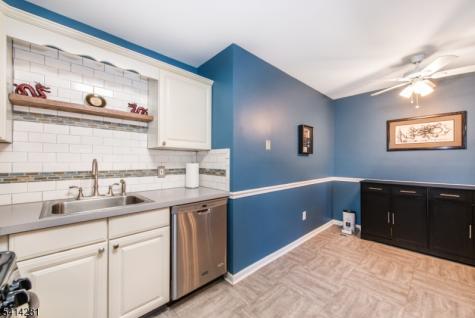 82 Sunrise Drive Hanover NJ 07981
