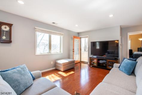 82 Sunrise Drive Hanover NJ 07981