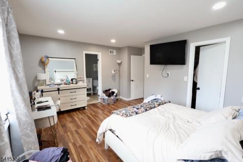 4 Sickle Street Dover NJ 07801