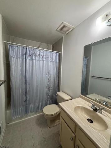 53 Boxgrove Place Franklin NJ 08873