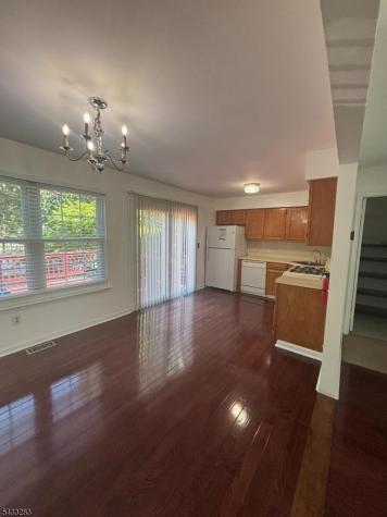 53 Boxgrove Place Franklin NJ 08873