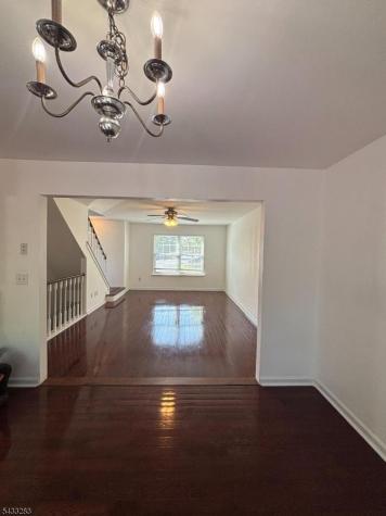 53 Boxgrove Place Franklin NJ 08873
