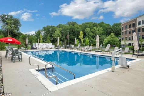 49 Whitney Avenue Morris Plains NJ 07950
