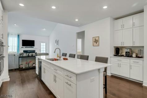 49 Whitney Avenue Morris Plains NJ 07950