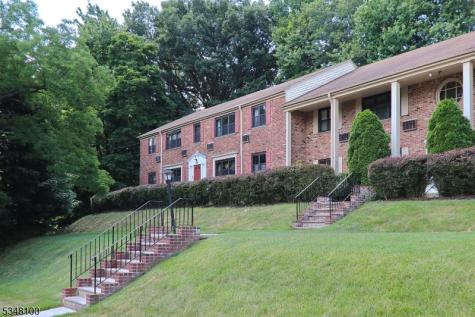 37 Sandra Circle Westfield NJ 07090