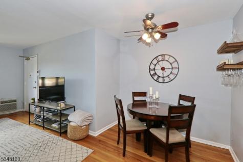 37 Sandra Circle Westfield NJ 07090