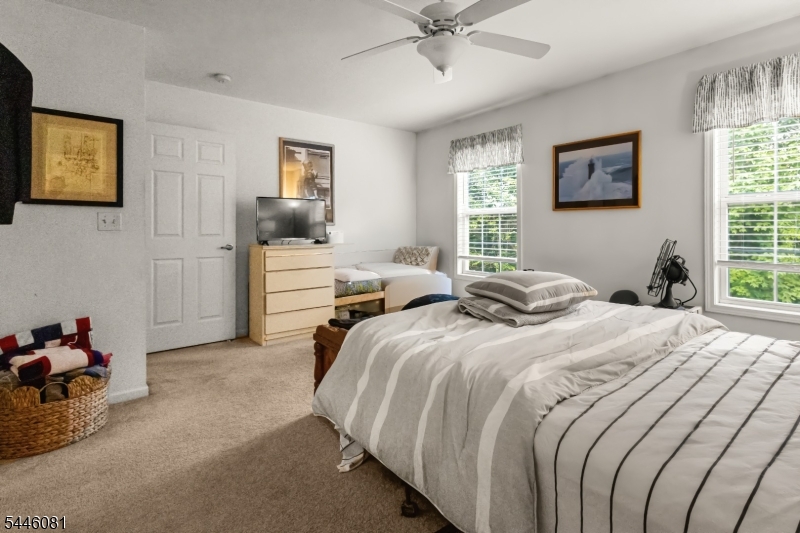 21 Stonehill Road Hardyston NJ 07419