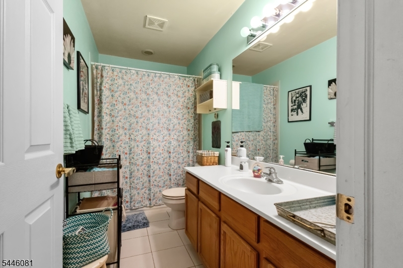 21 Stonehill Road Hardyston NJ 07419