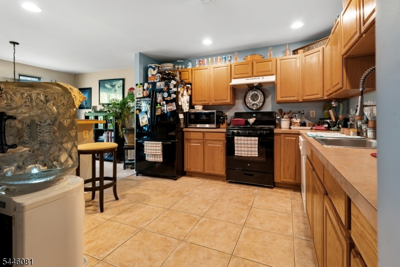21 Stonehill Road Hardyston NJ 07419