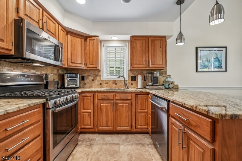 65 Winthrop Road Monroe NJ 08831