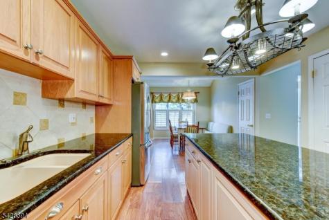 7 Matthew Road Wayne NJ 07470
