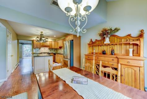 7 Matthew Road Wayne NJ 07470