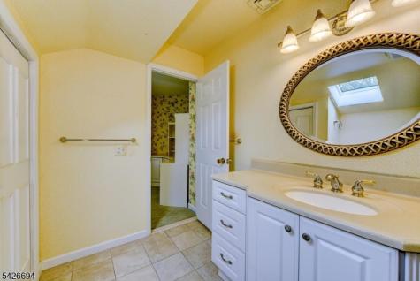 7 Matthew Road Wayne NJ 07470