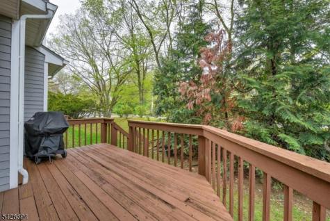7 Matthew Road Wayne NJ 07470