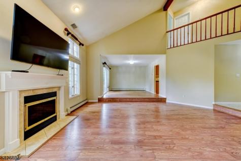 7 Matthew Road Wayne NJ 07470