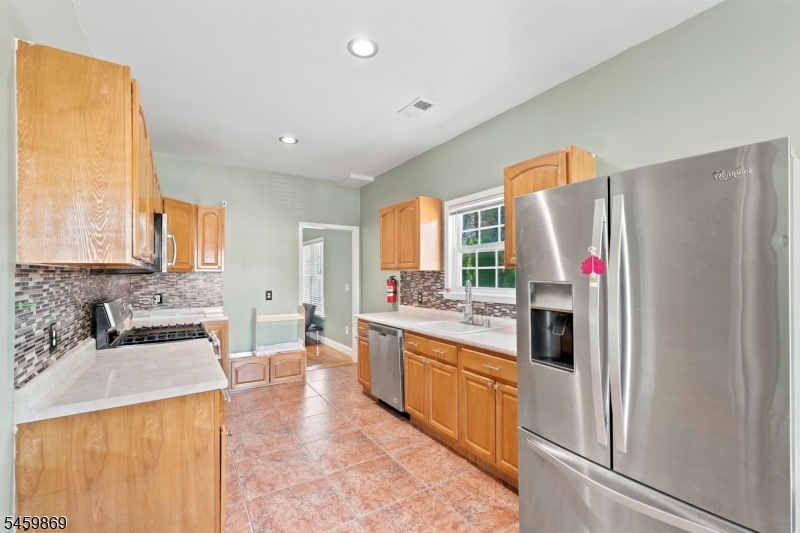708 E Front Street Plainfield NJ 07062