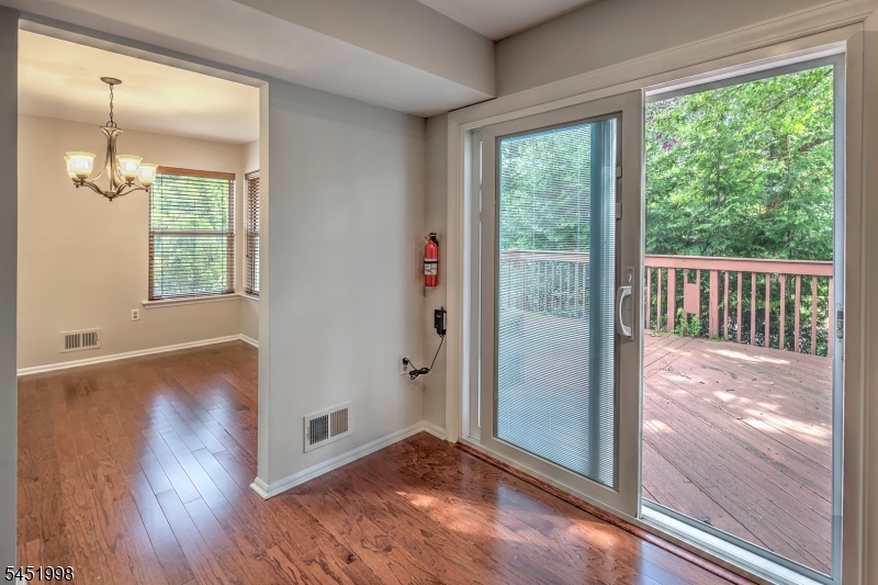 10 Driftwood Drive Franklin NJ 08873