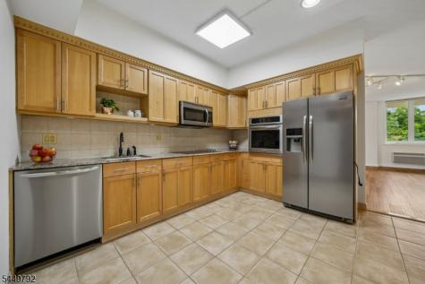 10 Smith Manor Boulevard West Orange NJ 07052