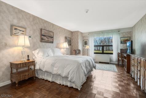 2 Claridge Drive Verona NJ 07044