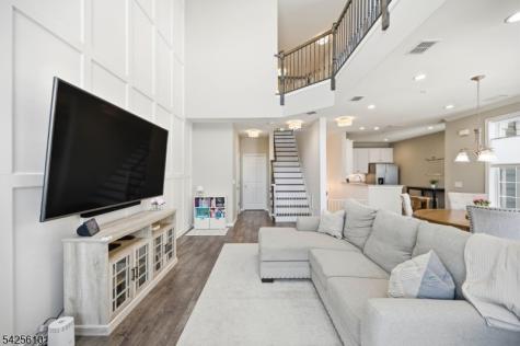 102 Sequoia Drive Cedar Grove NJ 07009