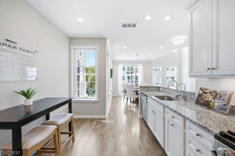 102 Sequoia Drive Cedar Grove NJ 07009