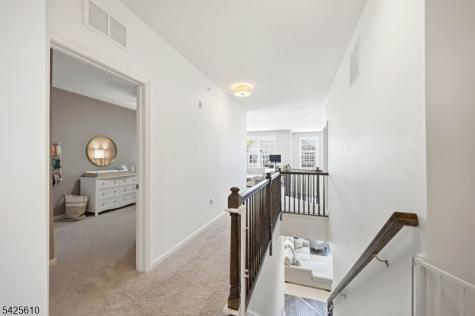 102 Sequoia Drive Cedar Grove NJ 07009