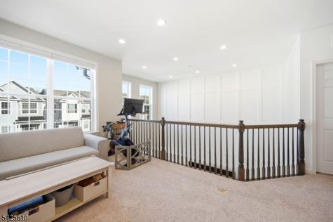 102 Sequoia Drive Cedar Grove NJ 07009