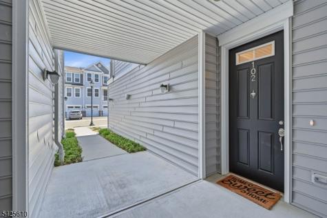 102 Sequoia Drive Cedar Grove NJ 07009