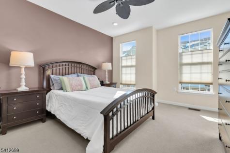 17 Jasmine Lane Garfield NJ 07026