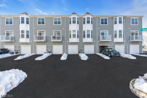 17 Jasmine Lane Garfield NJ 07026