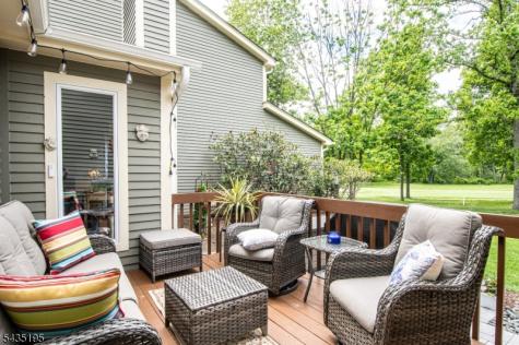 11 Old Fourth Drive Jefferson NJ 07438
