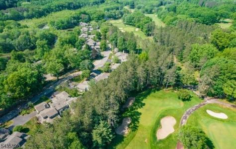 11 Old Fourth Drive Jefferson NJ 07438