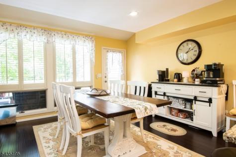 11 Old Fourth Drive Jefferson NJ 07438