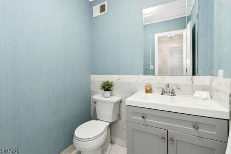 28 Wareham Court Scotch Plains NJ 07076
