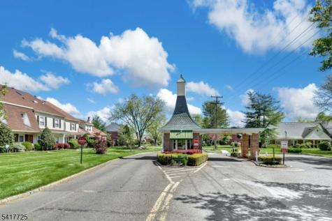 28 Wareham Court Scotch Plains NJ 07076