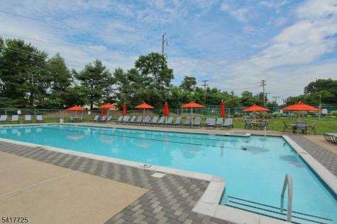 28 Wareham Court Scotch Plains NJ 07076