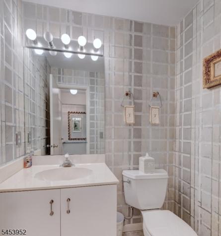 88 Sullivan Drive West Orange NJ 07052