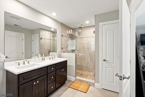 59 Halina Lane Butler NJ 07405