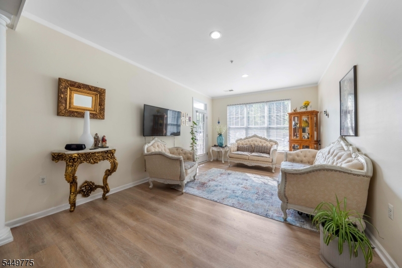 319 Sophee Lane Lakewood NJ 08701