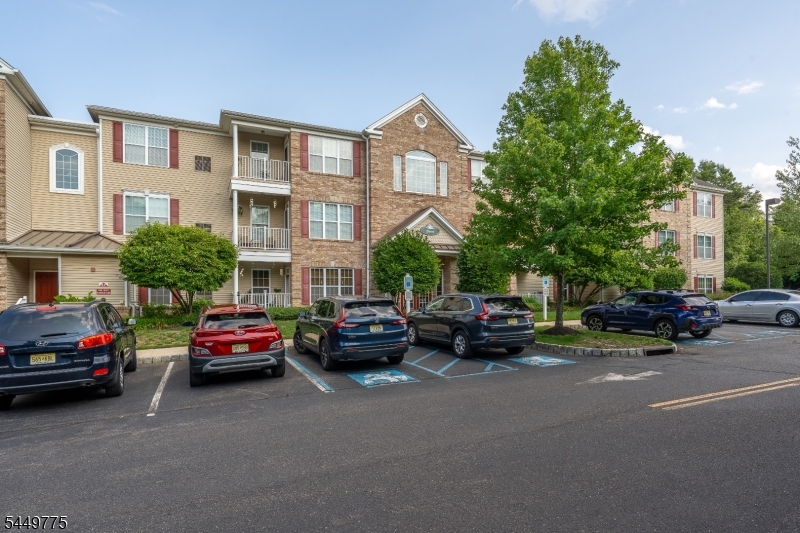 319 Sophee Lane Lakewood NJ 08701