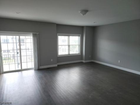 65 Halina Lane Butler NJ 07405